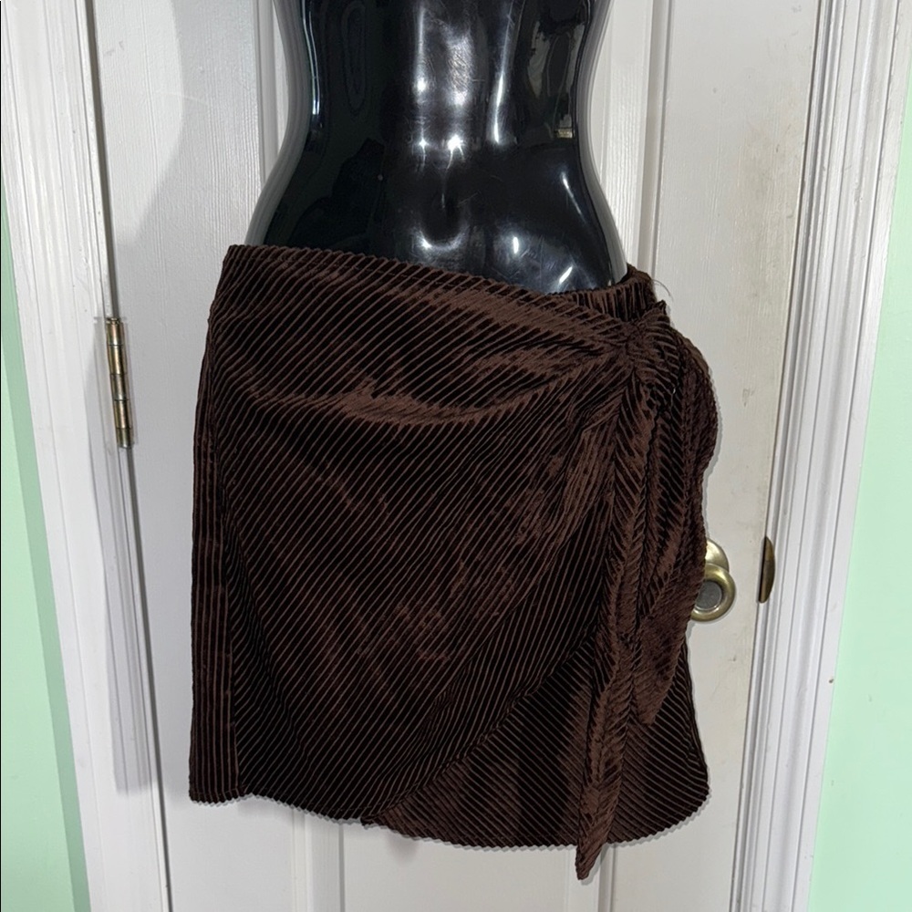 Judith March Brown Corduroy Wrap Cozy Chic Fall Vibes Mini Skirt Size Medium